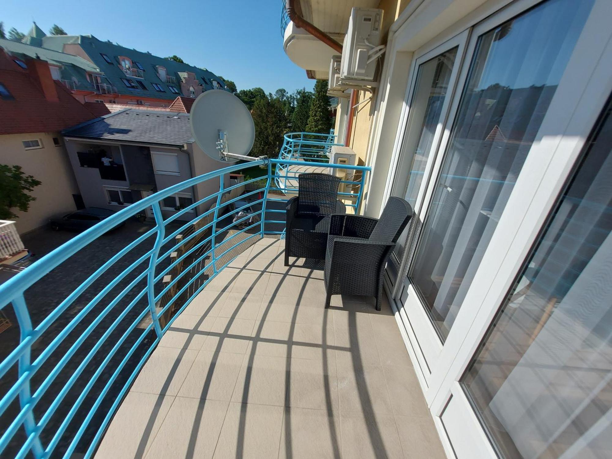 Cafe Relax Apartments Hévíz المظهر الخارجي الصورة